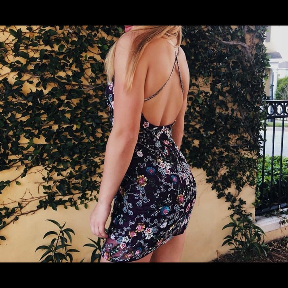 Primavera Dresses & Skirts - Beautiful dark purple premavara homecoming dress